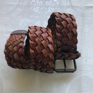 Brown Braided Leather Wide Belt Women’s Size S Brass Buckle Boho/Chic Vintage